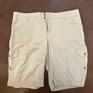 Sonoma Light Tan Cargo Shorts